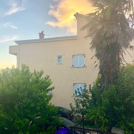 Ferienwohnung House Maja Big App Medulin Exterior foto